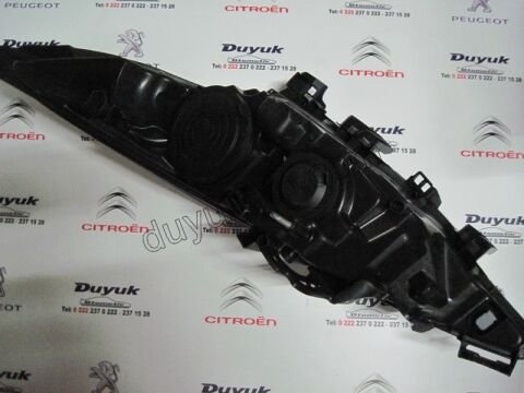 Peugeot 207 Far Sağ STD H7+H7 2006/2009