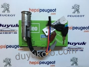 PEUGEOT 106 KONTAK ANAHTARI 3 SOKET