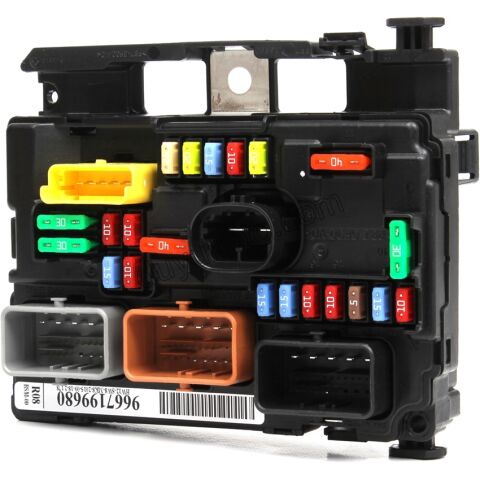 SIGORTA KUTUSU MOTOR ICI 1.4HDİ Euro5 12/16 P207 C3 C3 DS3 9667199680