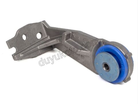 AYAK TURBO RADYATOR BAGLANTI ORTA PRT4