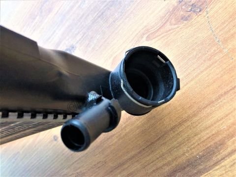 Motor Su Radyatörü PRT1 1.9D, 98/03 Alt Hortum Bağlantı Telli