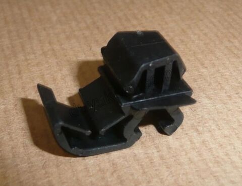 KLIPS BAGAJ KAPAK KAPLAMA C4 308 3008