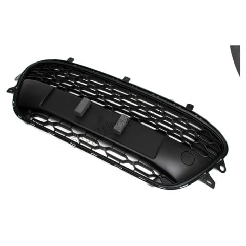 Ön Tampon Izgarası Orta C33 (PLAKA ALTI) CEKI Kapaklı