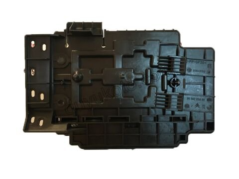 AKU KUTUSU P1007 C3 9656705880