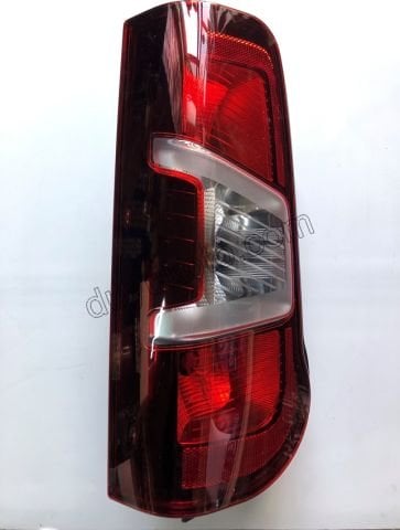 Peugeot Partner Citroen Berlingo Fiat Doblo Oepl Combo Stop Lambası Sol (Bagaj Kapak Çift) 2018/2024