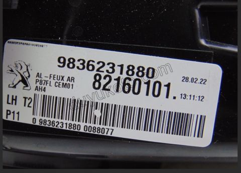Peugeot 5008 Stop Lambası Sol İç (Bagaj Kapağı) GT 2020/2024