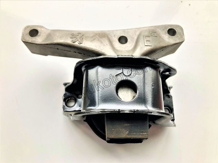 TAKOZ MOTOR UST R ET3J4 C2 C32 P1007