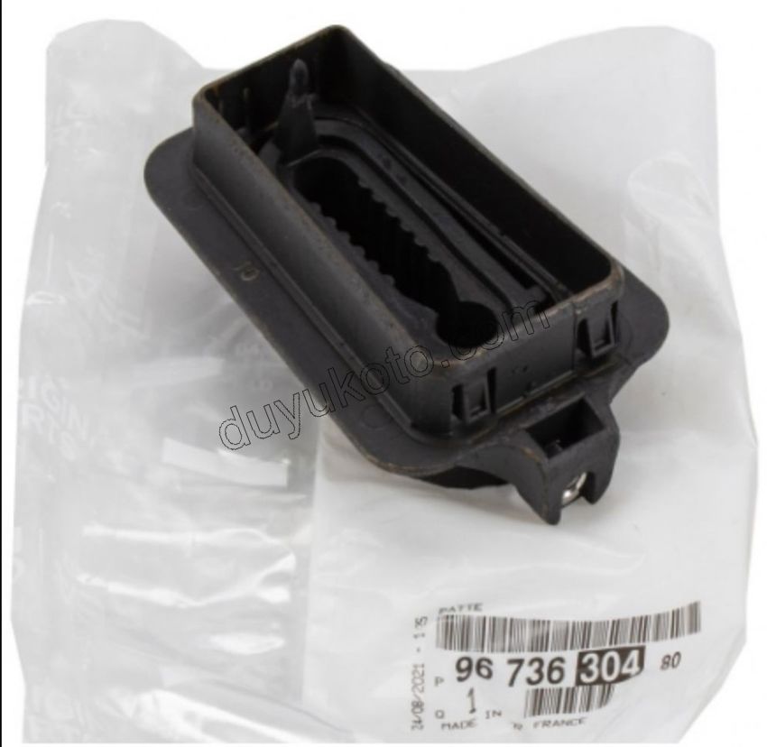 2019> Partner Rifter Berlingo Combo Doblo Proace City 2019> Partner Rifter Berlingo Combo Doblo Proace City Turbo Radyatörü Alt Bağlantı Ayağı P3082