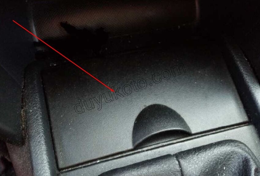 PEUGEOT 207 KÜL TABLASI KAPAĞI ÖN