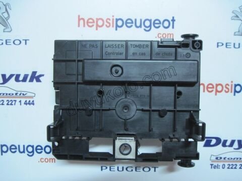 SIGORTA KUTUSU MOTOR ICI BSM 9664055480 9664055580 9664055780