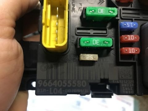 SIGORTA KUTUSU MOTOR ICI BSM 9664055480 9664055580 9664055780