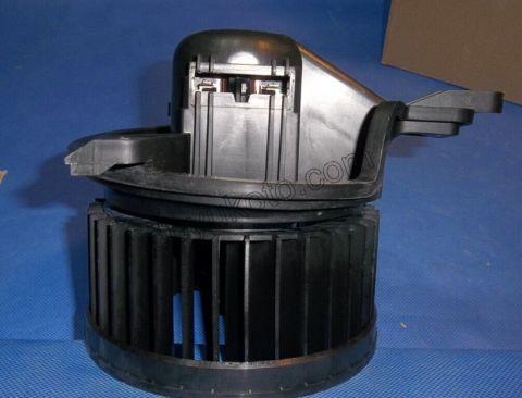 Kalorifer Motoru PRT2 1.9D,Y.M 03/09 Klimasız