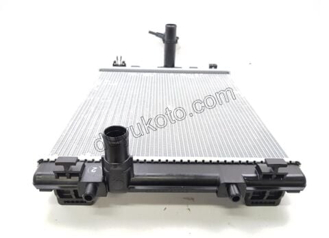 Motor Su Radyatörü P108 C12 B4