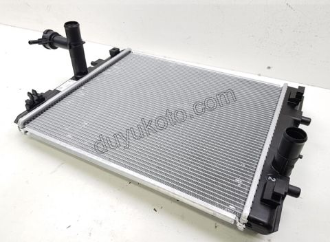 Motor Su Radyatörü P108 C12 B4