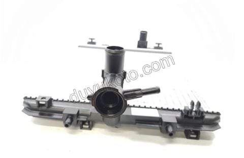Motor Su Radyatörü P108 C12 B4