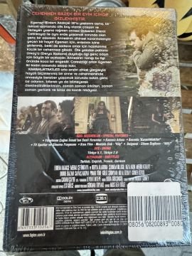 KARANLIKTAKİLER - DVD
