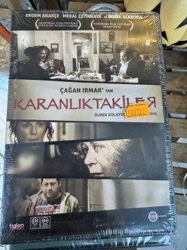 KARANLIKTAKİLER - DVD