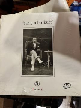 SARIŞIN BİR KURT -  CİLTLİ