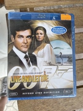 BLU RAY - JAMES BOND - LIVE AND LET DIE