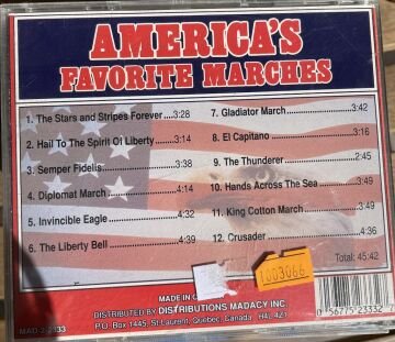 AMERICA'S FAVORITE MARCHES - CD