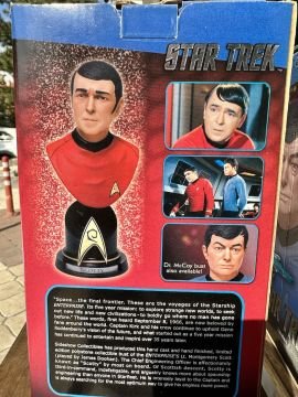 SIDESHOW-STAR TREK-SCOTTY LIMITED EDITION BUST FIGURE