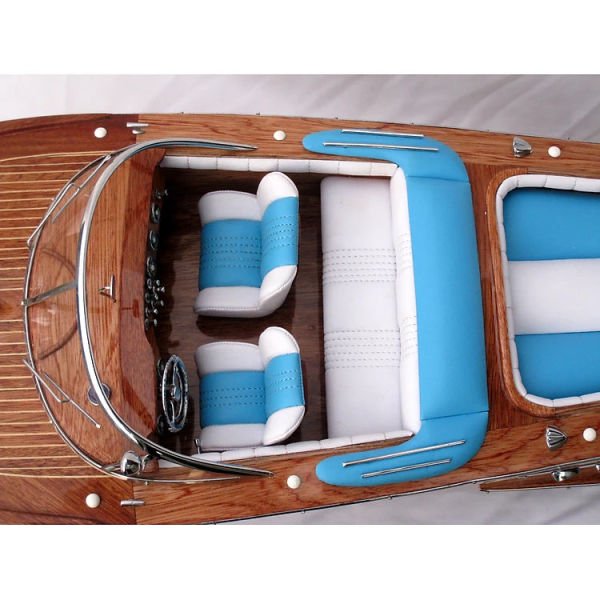 RIVA - AQUARAMA MODEL TEKNE