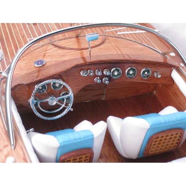 RIVA - AQUARAMA MODEL TEKNE