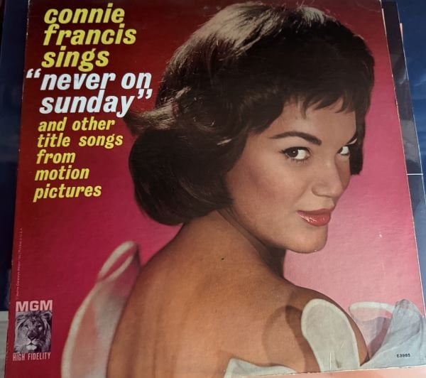 CONNIE FRANCIS - SINGS NEVER ON SUNDAY - LP