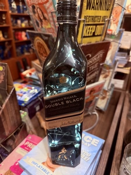 LED IŞIKLI İÇKİ ŞİŞESİ - JOHNNIE WALKER DOUBLE BLACK ŞİŞESİ