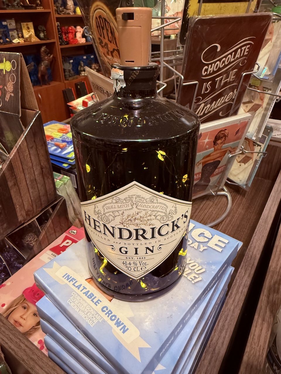 LED IŞIKLI İÇKİ ŞİŞESİ - HENDRICK'S CİN ŞİŞESİ