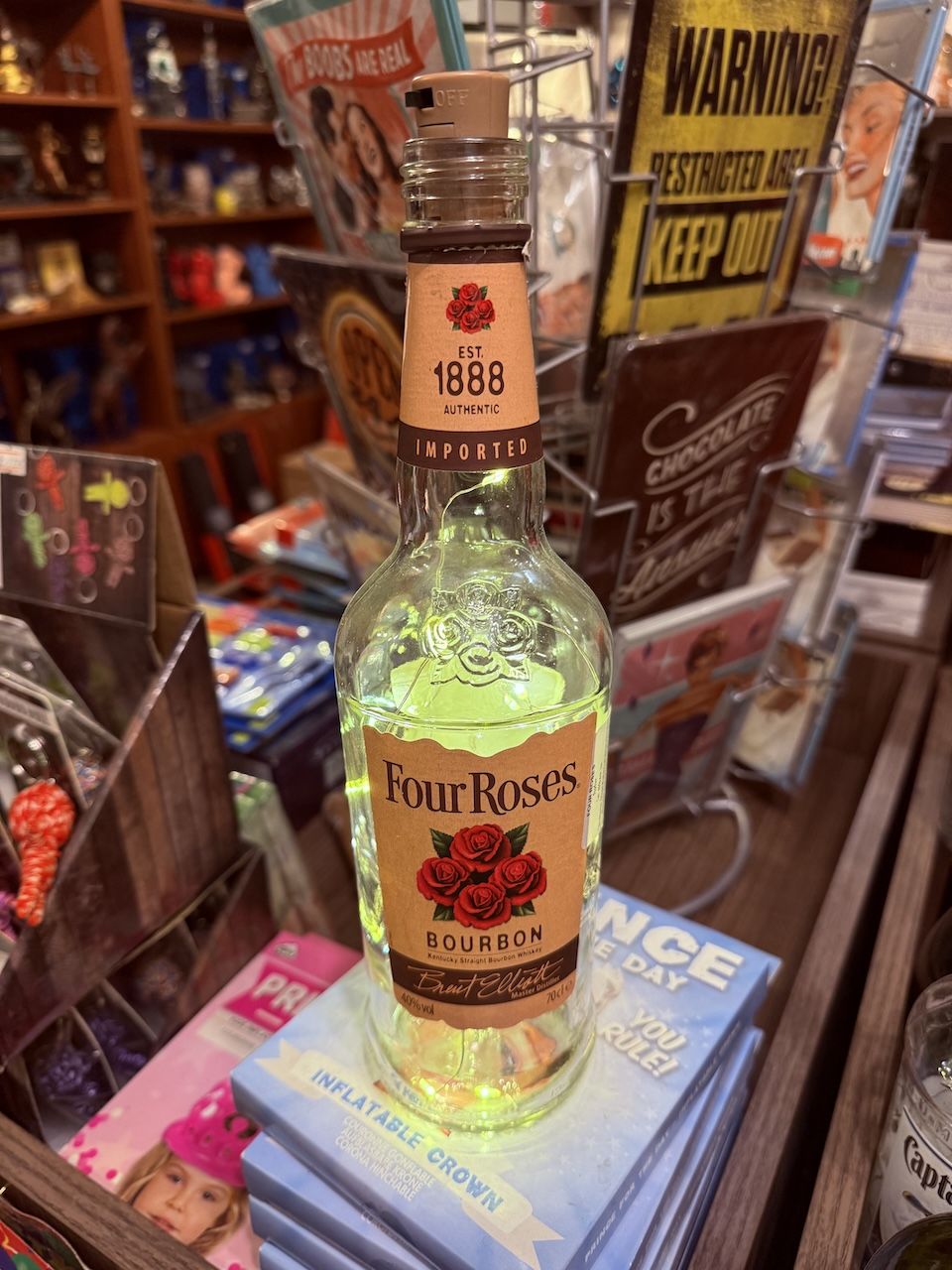 LED IŞIKLI İÇKİ ŞİŞESİ - FOUR ROSES BOURBON VİSKİ ŞİŞESİ