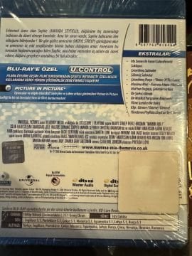 BLU RAY - MAMMA MIA THE MOVIE