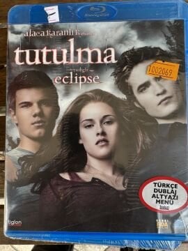 BLU RAY - THE TWILIGHT SAGA ECLIPSE - ALACAKARANLIK EFSANESİ TUTULMA