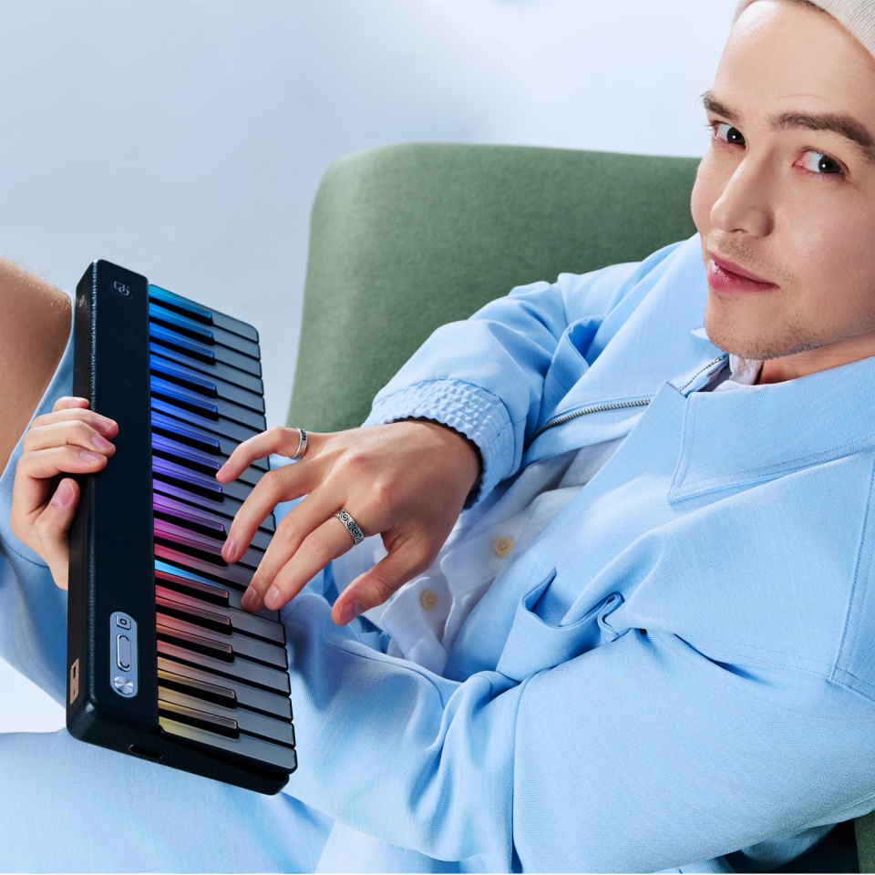 PartyKeys Keyboard - Light-Guided MIDI Piano Keyboard | Black