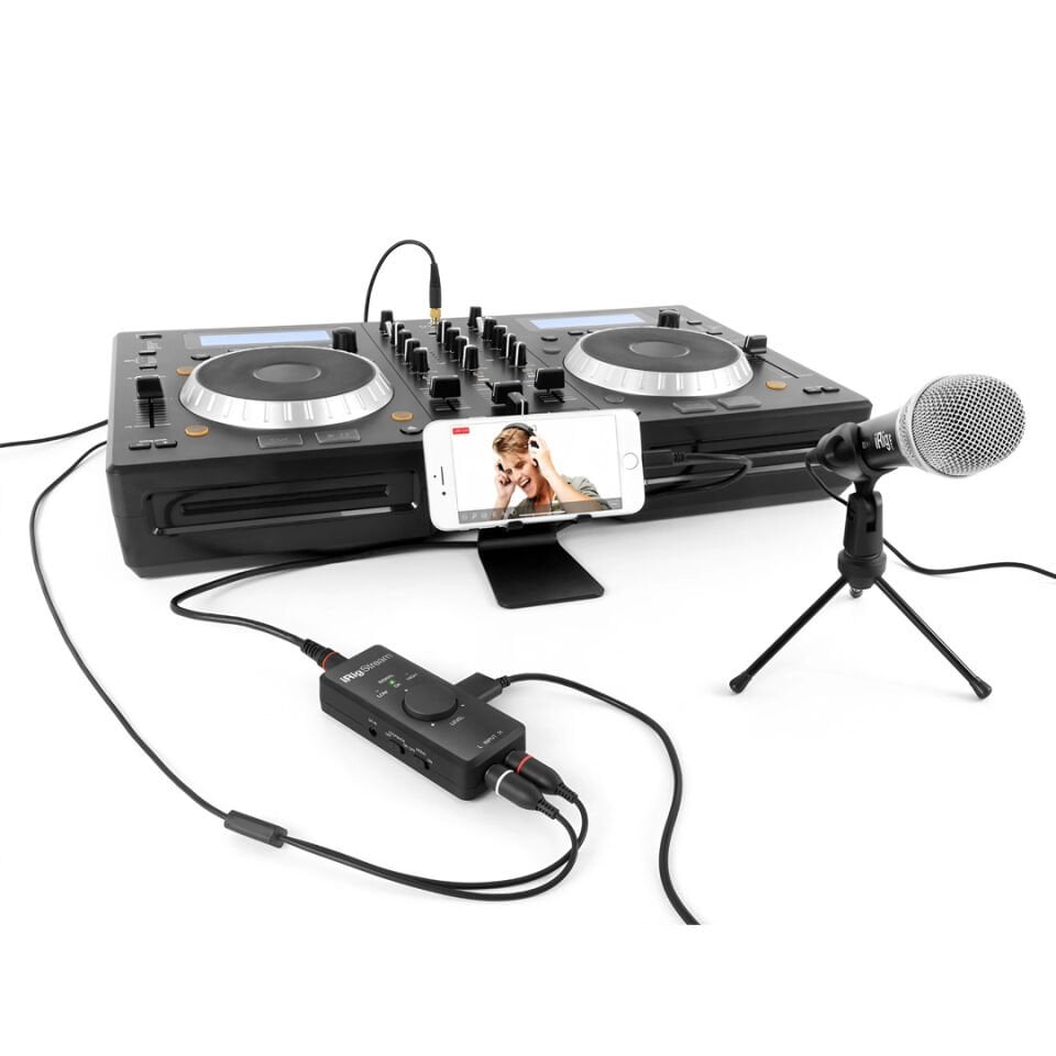 iRig Stream