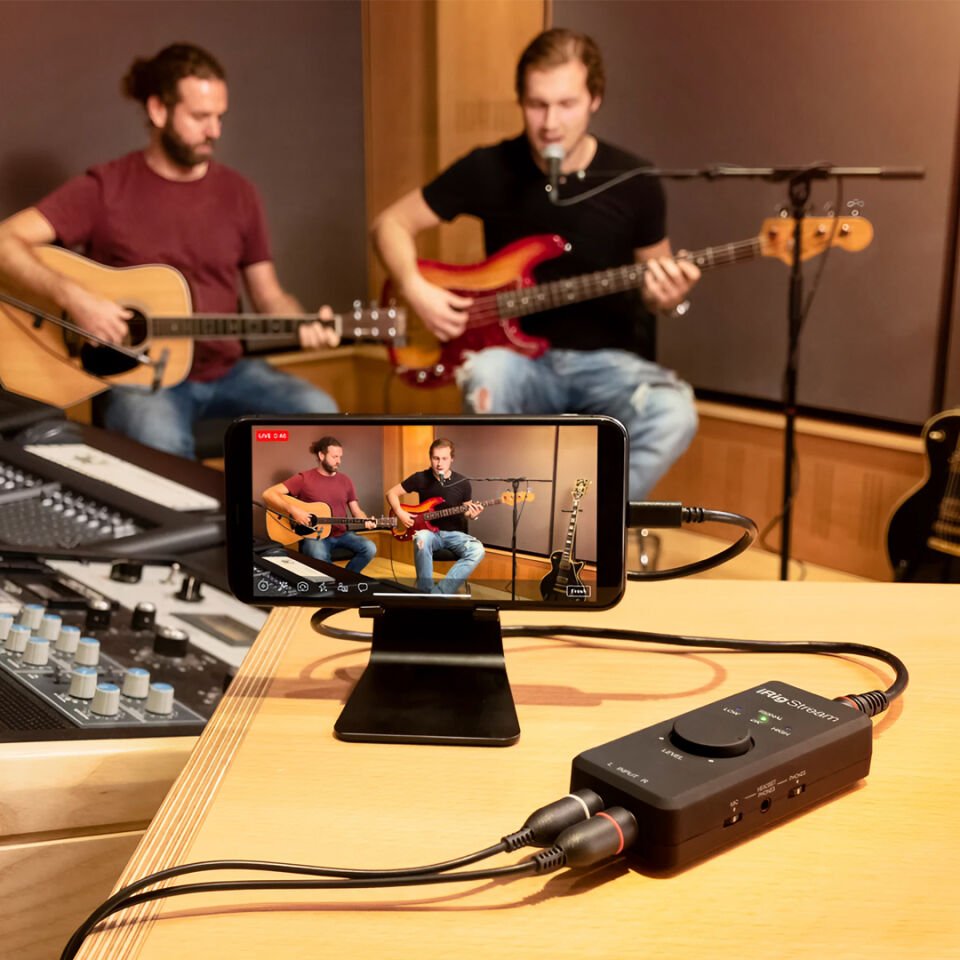 iRig Stream
