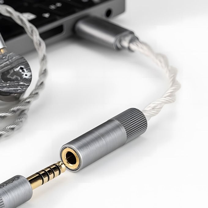 ECHO-B 32Bit/384kHz Portable DAC/AMP w/Mic (4.4mm)