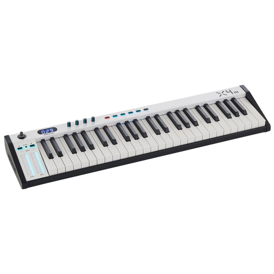 X4 III