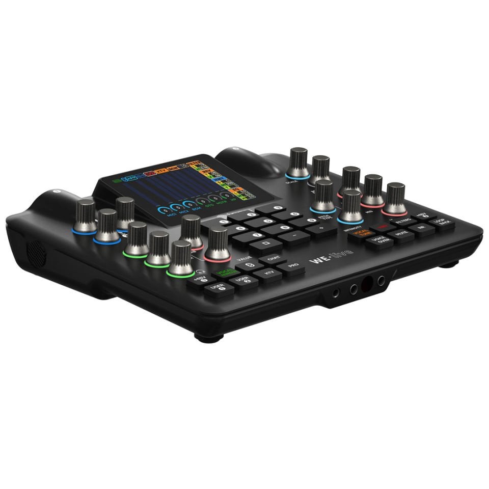 WeLive | Portable Streaming Interface with Bluetooth