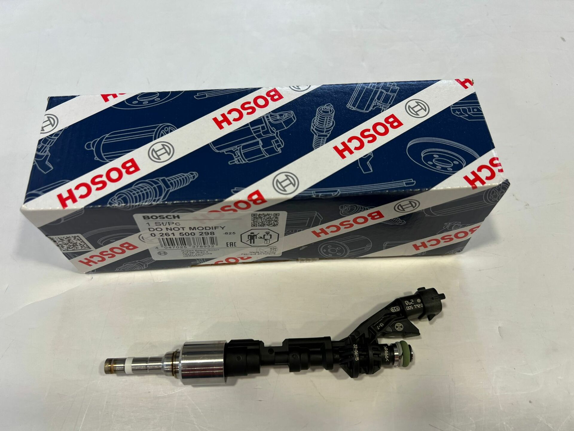 LR105439 LR079542 LR069897 Enjektör Benzin 5.0 Bosch Range Rover