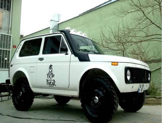 Lada Niva Off-Road Şnorkel