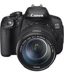 Canon EOS 700D  EF-S 18-135mm f/3.5-5.6 IS STM 