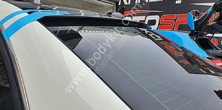 MERCEDES W204 CAM ÜSTÜ SPOYLER