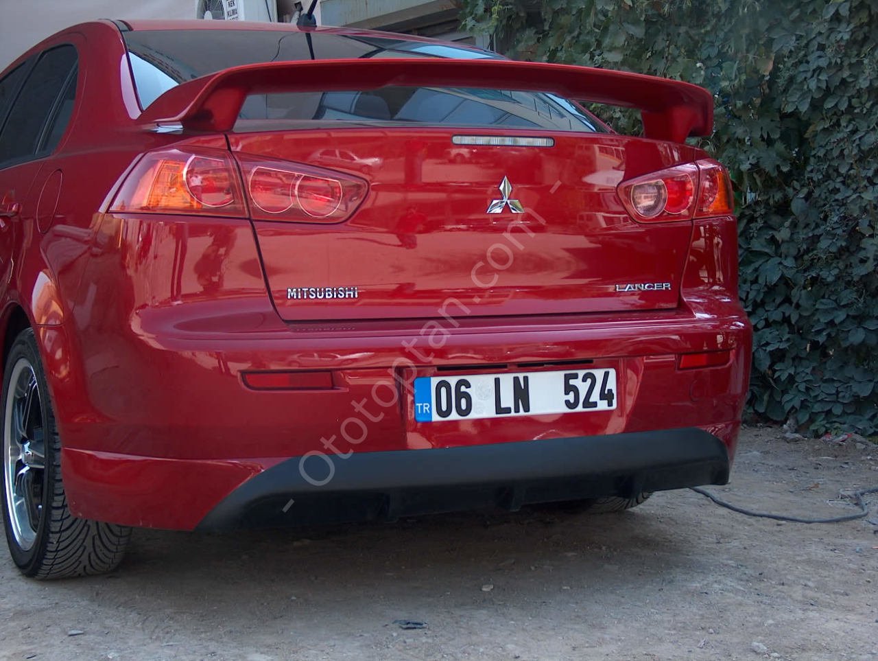 Mitsubishi Lancer 2 Spoiler