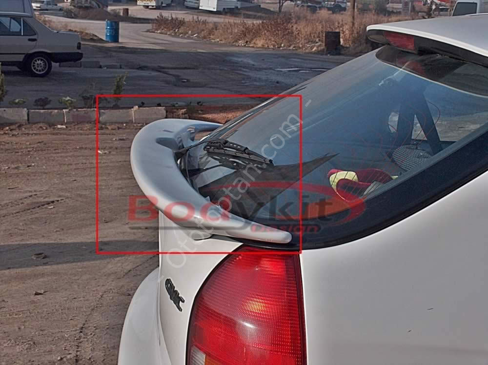 Honda Civic Cam Altı Spoiler