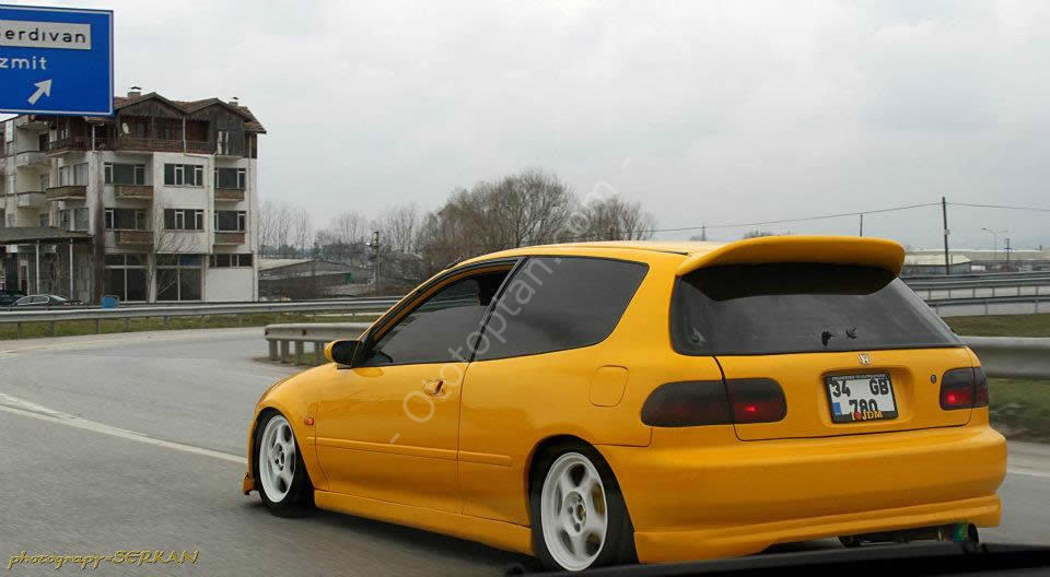 Honda Civic Spoiler (92-94)