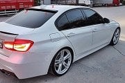 Bmw F30 Cam Üstü Spoiler