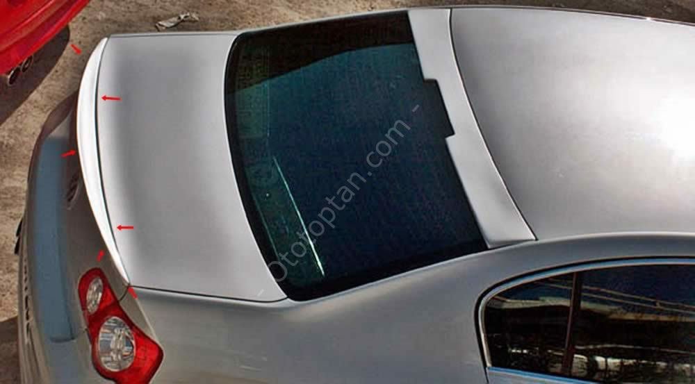 Volkswagen Passat B6 Spoiler