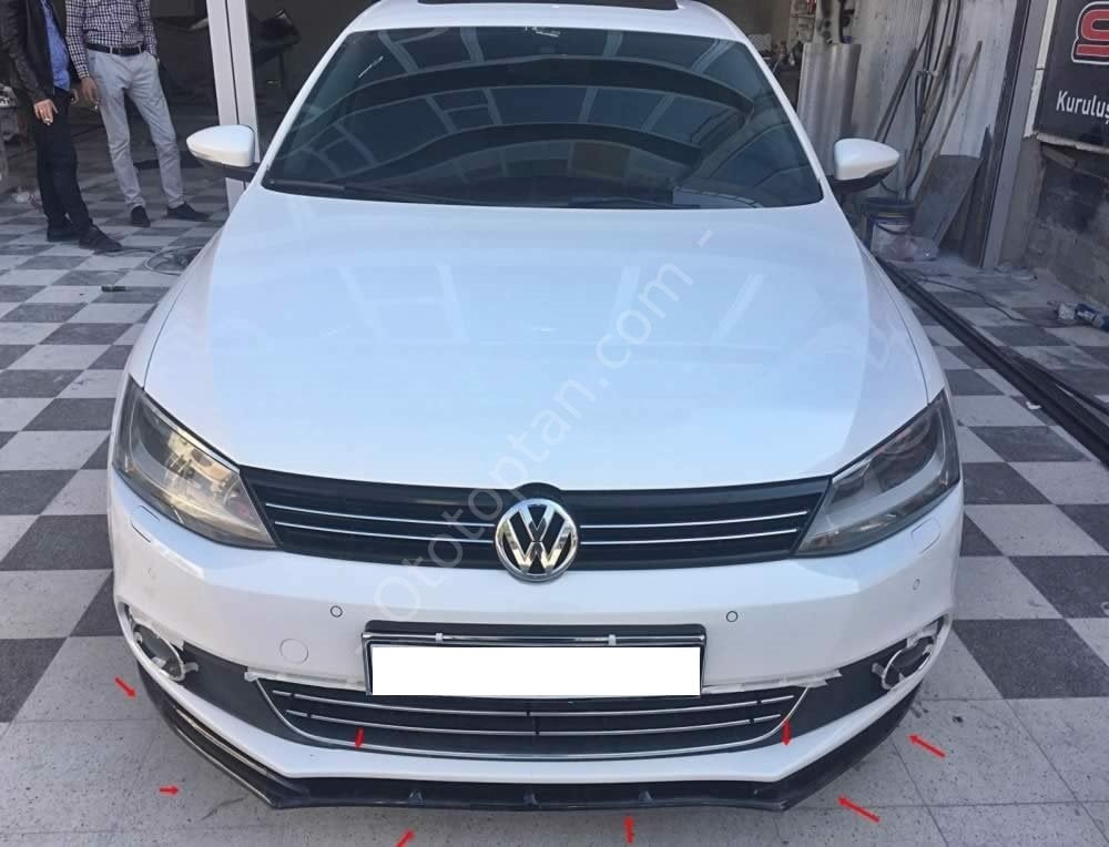 Volkswagen Jetta Ön Tampon Lipi