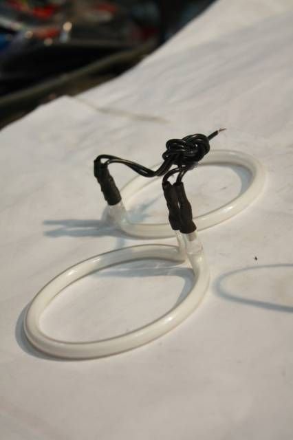 8.5 cm Mavi Ledli Angel Eyes Far Halkaları
